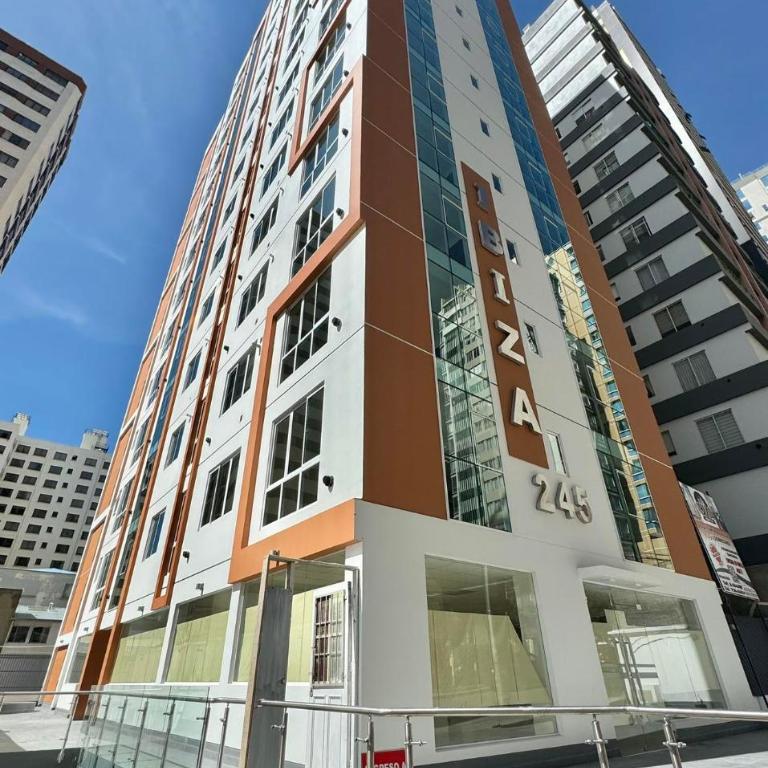 Nuevo Departamento en Sopocachi - One-Bedroom Apartment with City View - 5