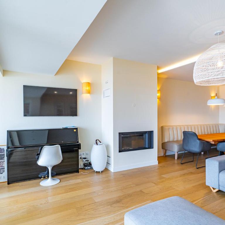 Somptueuse demeure Arcachonnaise de caractère avec accès direct à la plage - Villa with Sea View - 49