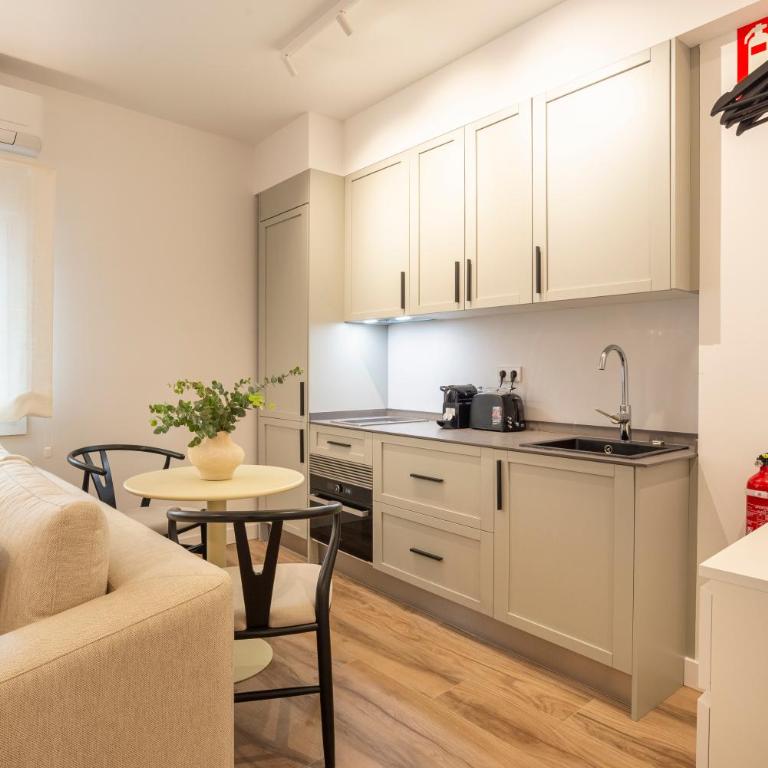 Toquero by ELE Apartments - Estudio Deluxe - 6