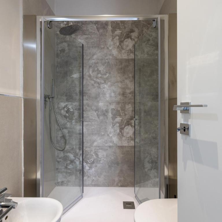 Belli San Giovanni Guest House - Camera Matrimoniale con Bagno Privato - 3