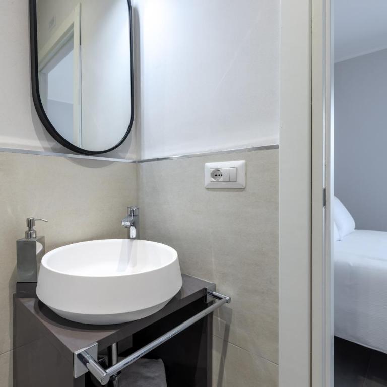 Belli San Giovanni Guest House - Camera Singola con Bagno Privato - 1