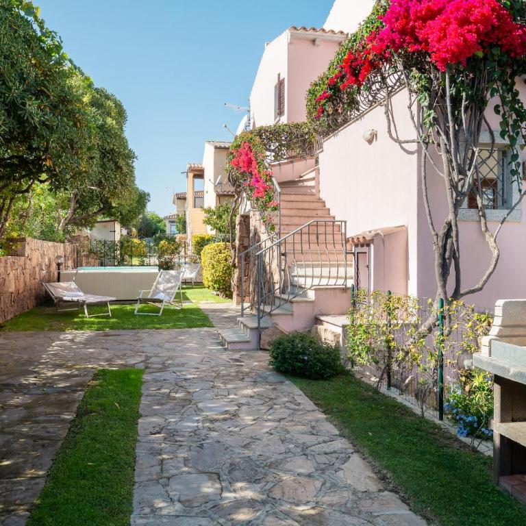 Villetta Bouganville - Two-Bedroom Apartment with Private Pool - First Floor - 24