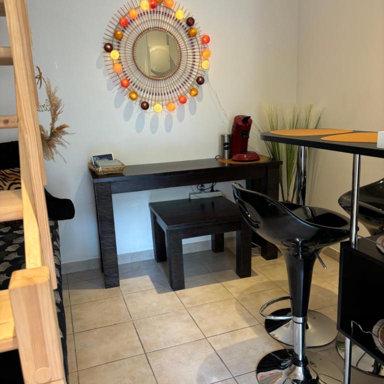 Studio Fréjus Plage - Apartamento de 1 dormitorio - 4