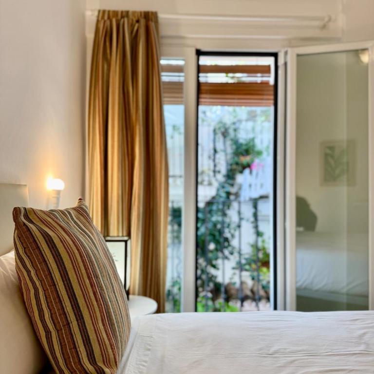 Casa Pepa, Old Town Marbella by Kura Homes - Three-Bedroom Apartment - 42