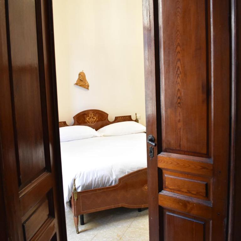 La Napoli di zia Lina - Appartamento con 2 Camere da Letto - 9