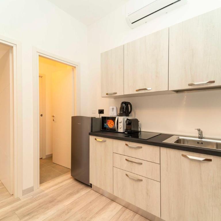 Homely Family 2 - One-Bedroom Apartment - 7