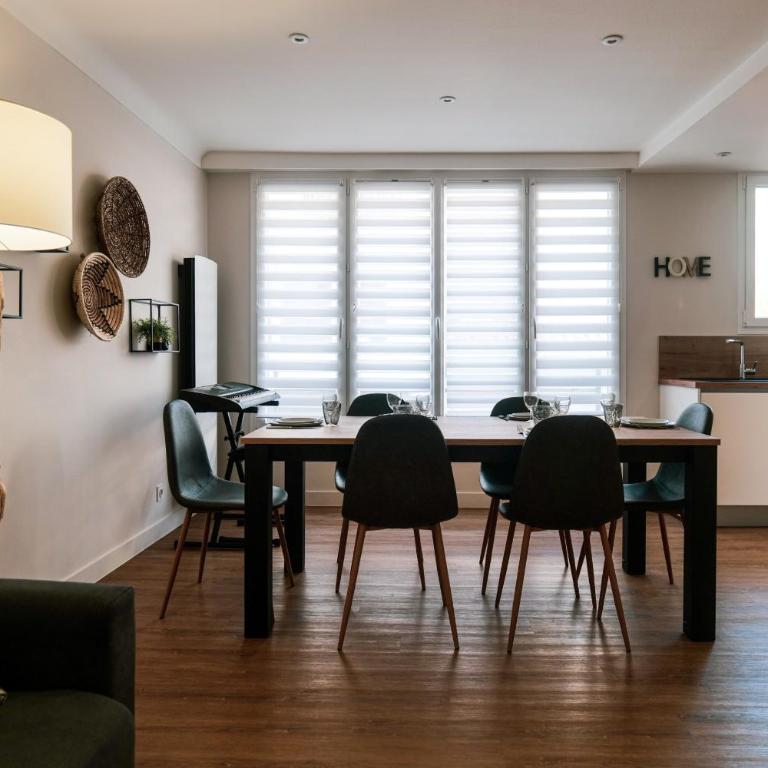 Appartement rénové idéalement situe dans le centre piéton des Sables d'Olonne - Appartement 2 Chambres - 8