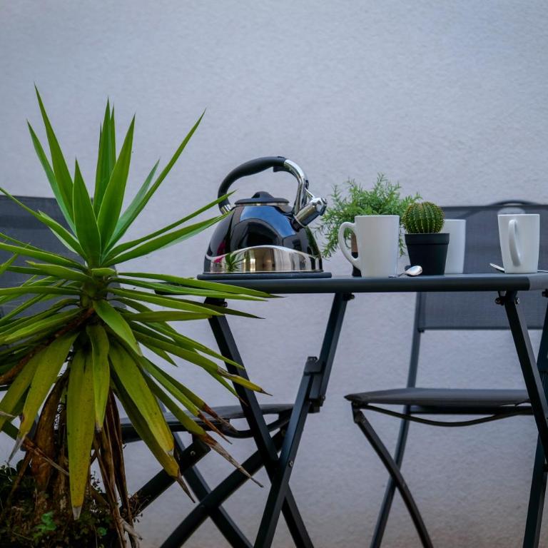 Appartement rénové idéalement situe dans le centre piéton des Sables d'Olonne - Appartement 2 Chambres - 24