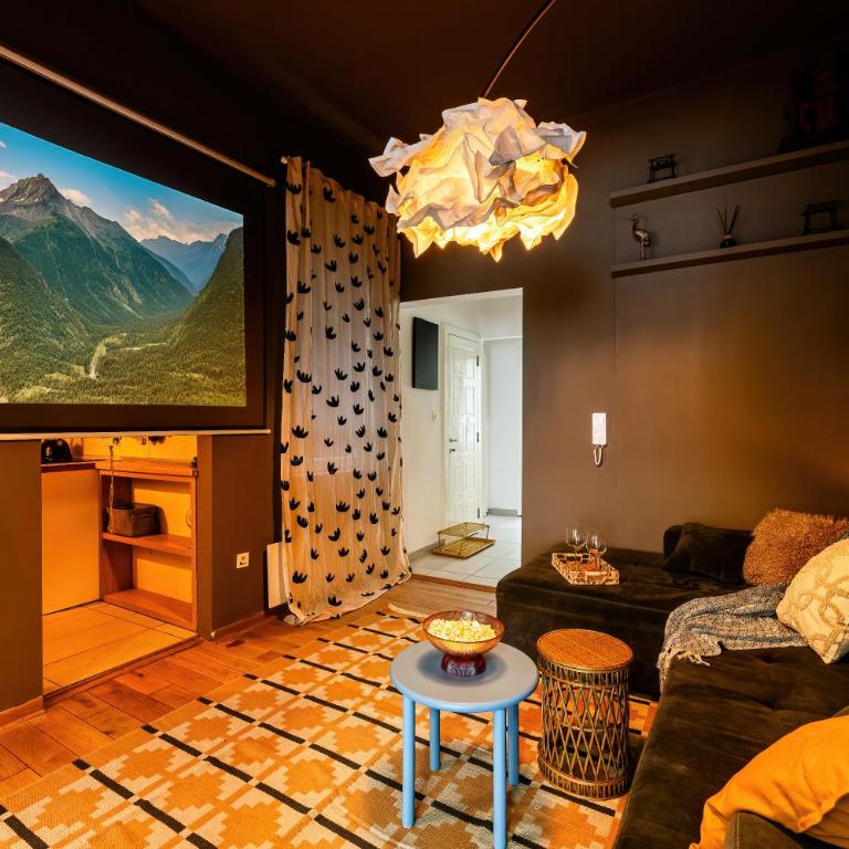 Grand Gallery Old Town NEW - Three-Bedroom Premium Apartment with Balcony - 7