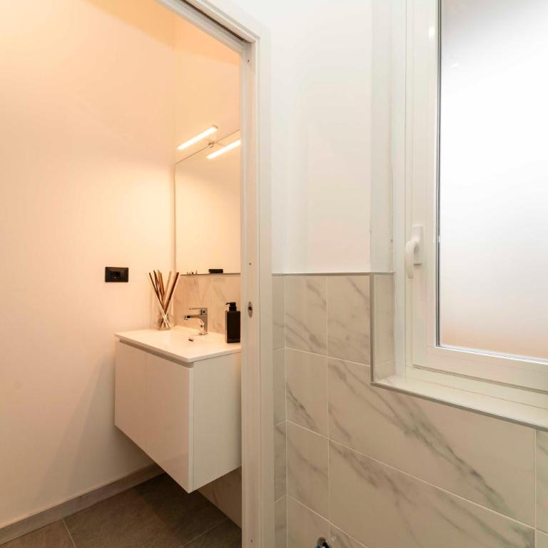 Homely Family 1 - Appartamento con 1 Camera da Letto - 12