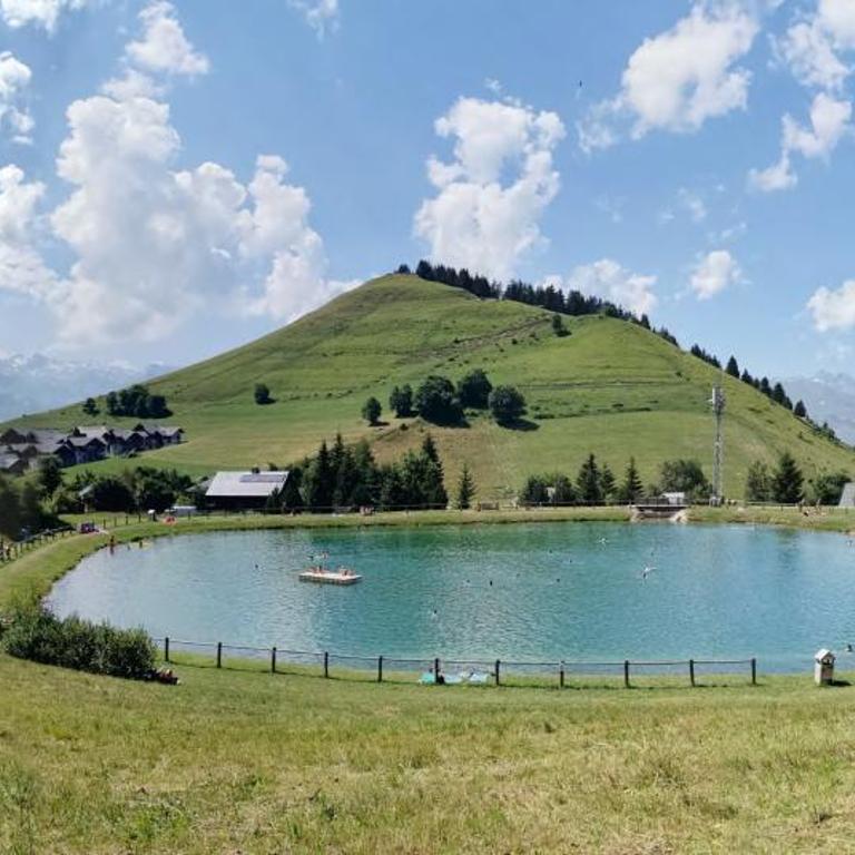 Appartement refait à neuf pour 8 personnes à Albiez-Montrond - Appartement - 12