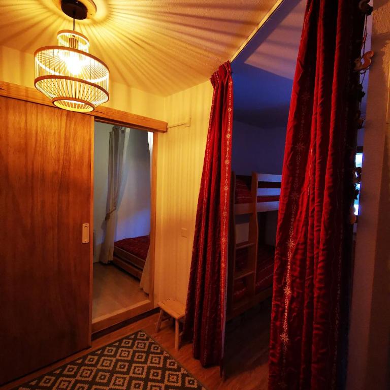 Appartement refait à neuf pour 8 personnes à Albiez-Montrond - Appartement - 13