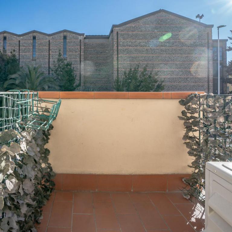 Magnolie Art - Appartamento con 2 Camere da Letto e Balcone - 12