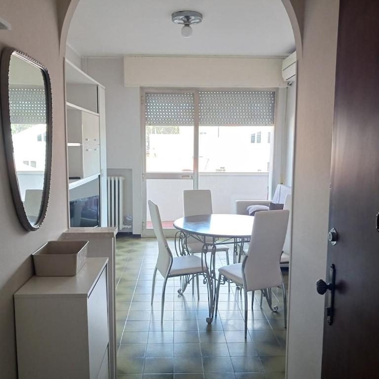 Alba Trilocale vista mare - 2 camere da letto - Appartamento con 2 Camere da Letto - 1