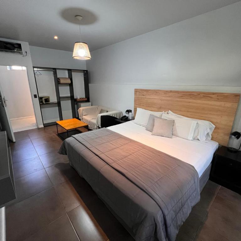 5411 Soho Hotel - Habitación Doble con balcón - 6