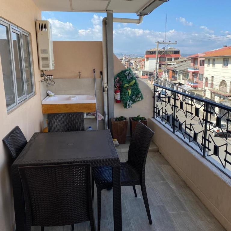 Departamento elegante y amplio con free parking - Apartamento de 3 dormitorios - 1