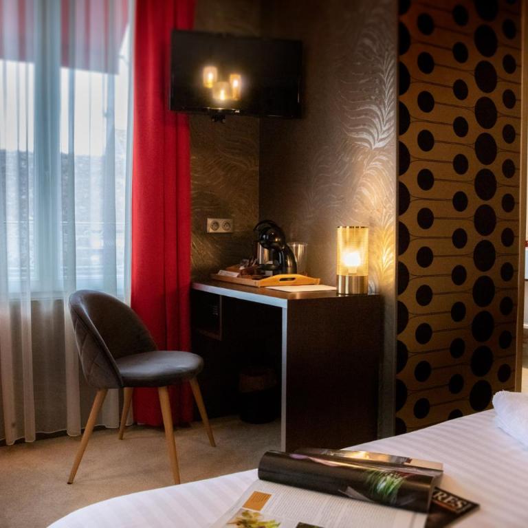 Logis Hôtel La Brèche - Restaurant Berthelot - Chambre Double Supérieure - 4