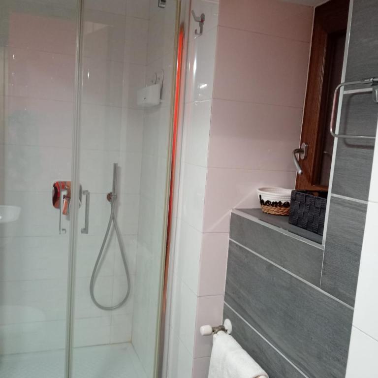 Antico Palazzo - Camera Matrimoniale con Bagno Privato - 13