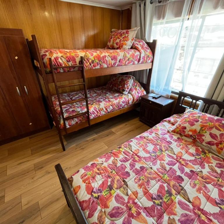 Umantü Hostel - Family Room with exclusive In front bathroom (not into the room) - 2