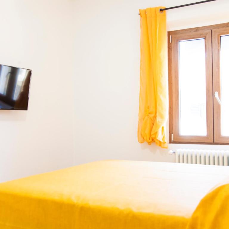 Yellow room - Camera Matrimoniale - 4