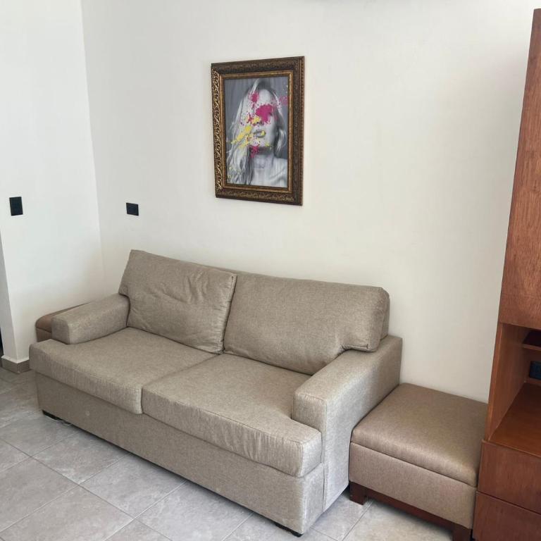 Apartamentos Marea CLOSE TO THE AIRPORT - Double Room with Private Bathroom - 8