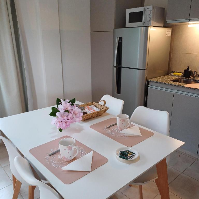 Apartamento con estacionamiento gratuito a 5 minutos del centro de la ciudad y, 25 minutos del cerro Catedral - Apartamento de 1 dormitorio - 7