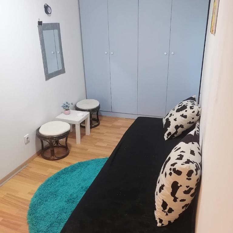 Small low cost Dorcol - One-Bedroom Apartment - 9