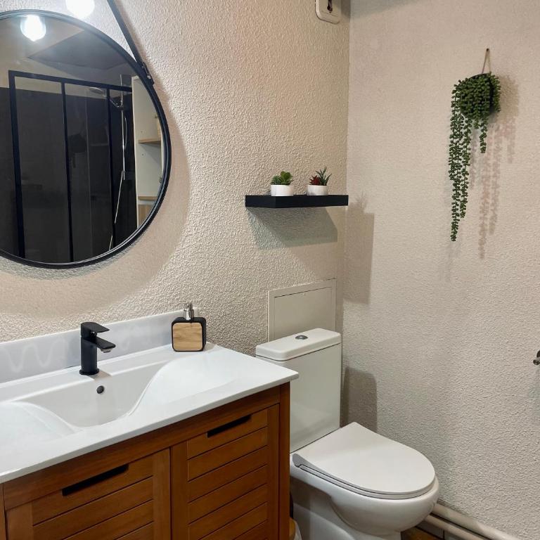 Charmant studio rénové au Coeur des Sables d'Olonne - Apartamento de 1 dormitorio - 7