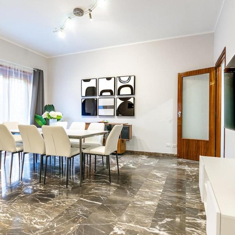 Elegant Retreat in Rome, Comfort & Style - Metro A - Appartamento con 3 Camere da Letto - 9