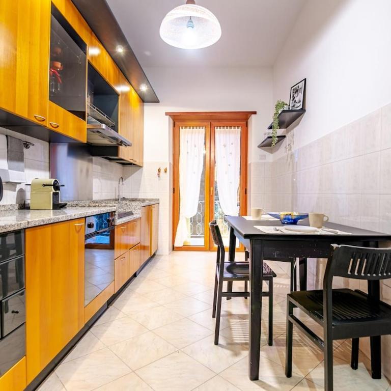 Elegant Retreat in Rome, Comfort & Style - Metro A - Appartamento con 3 Camere da Letto - 38
