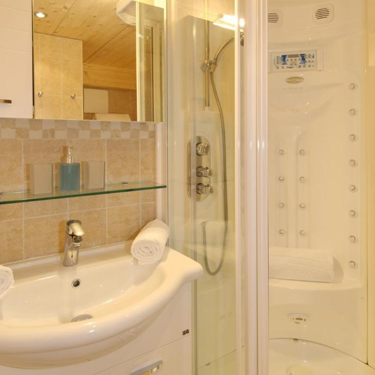 Ferienwohnung Chalet Püzji - Chalet (5 Adulti) - 11