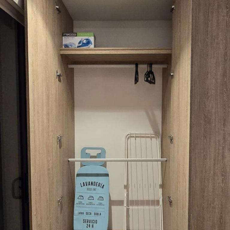 Avanzza Apto 2 cuadras de Corferias - Apartamento de 1 dormitorio - 9