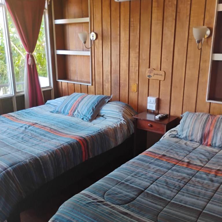 Alta Frontera Hostal - Habitación Doble con balcón - 3
