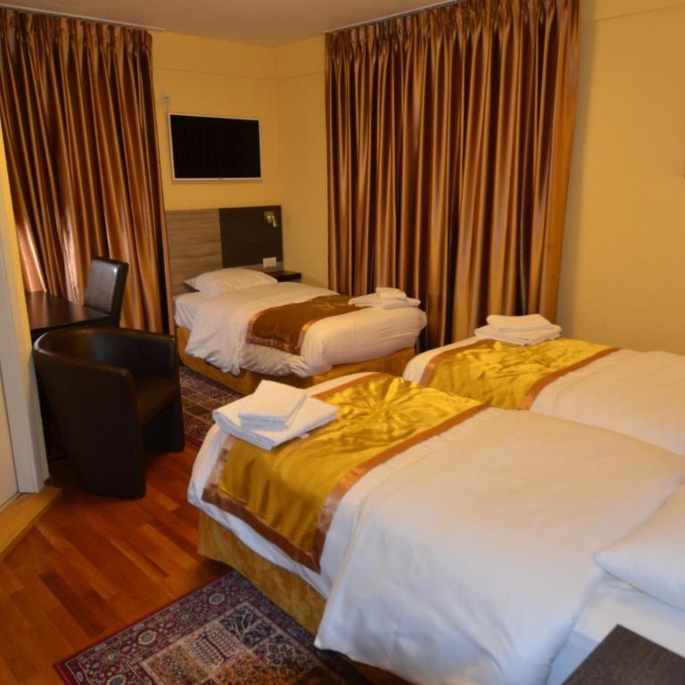 Beausite - Dreibettzimmer - 5