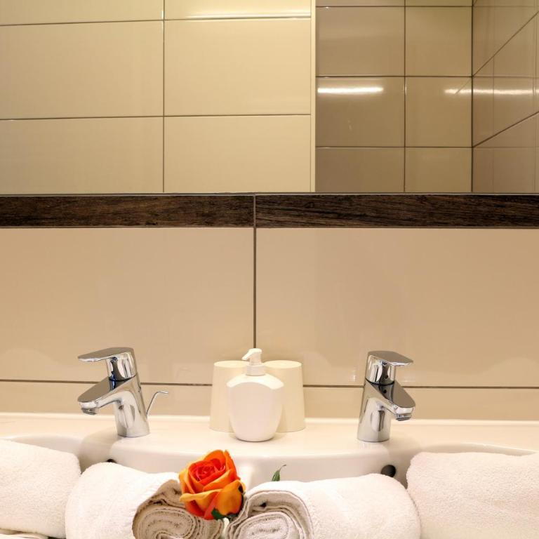 Landhotel Laudersbach - Suite Vario - 10