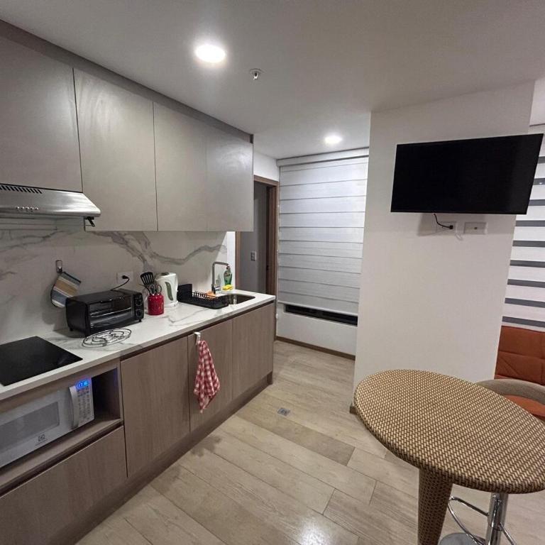 Mini suite cerca del parque La Carolina Quito - Apartamento de 2 dormitorios - 13