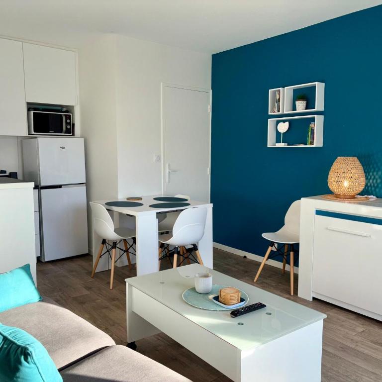 Appartement cosy à 50m de la plage à St Hilaire de Riez - FR-1-323-561 - Apartment - 9