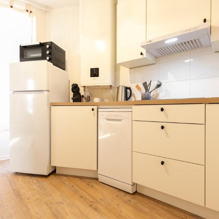 Au Petit Sommet - OursBlanc APPARTEMENT 2 I 3 PERS CENTRE VILLE 30m2 - Apartamento de 1 dormitorio - 15