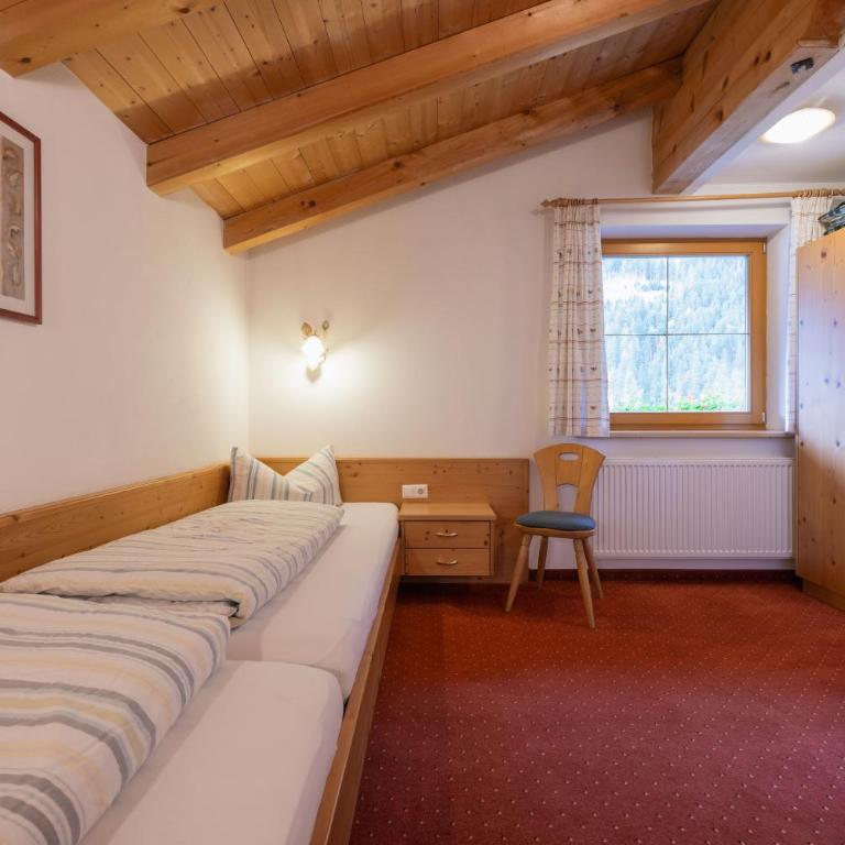 Haus Bergzauber - Apartment mit 2 Schlafzimmern und Balkon - 8