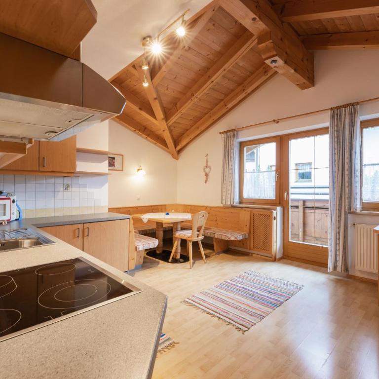 Haus Bergzauber - Apartment mit 2 Schlafzimmern und Balkon - 7
