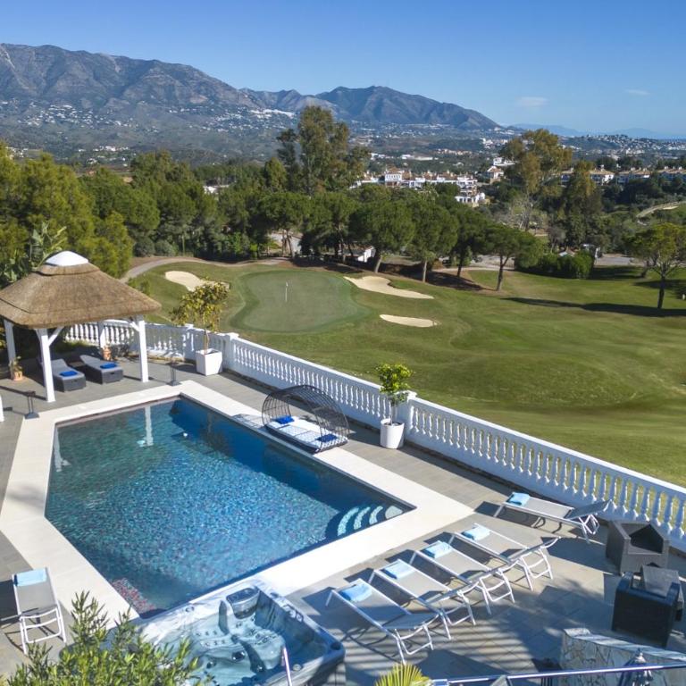 Villa Uno – Stunning 4 bedroom villa with pool - Villa - 3