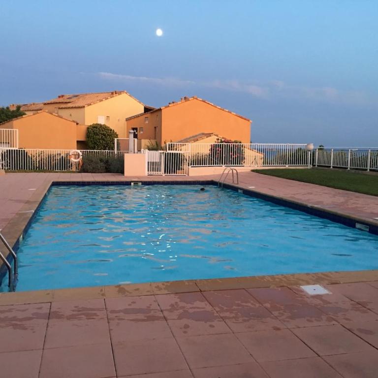 Bandol Apartment T2 Sea View Exceptional - Appartement 2 Chambres - 56