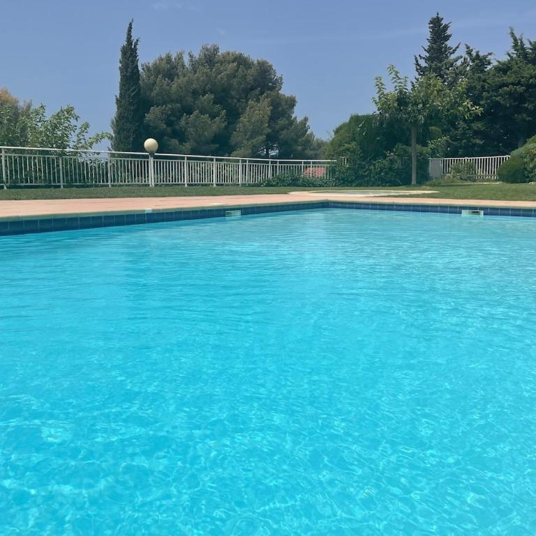Bandol Apartment T2 Sea View Exceptional - Appartement 2 Chambres - 72