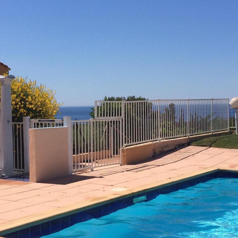Bandol Apartment T2 Sea View Exceptional - Appartement 2 Chambres - 94