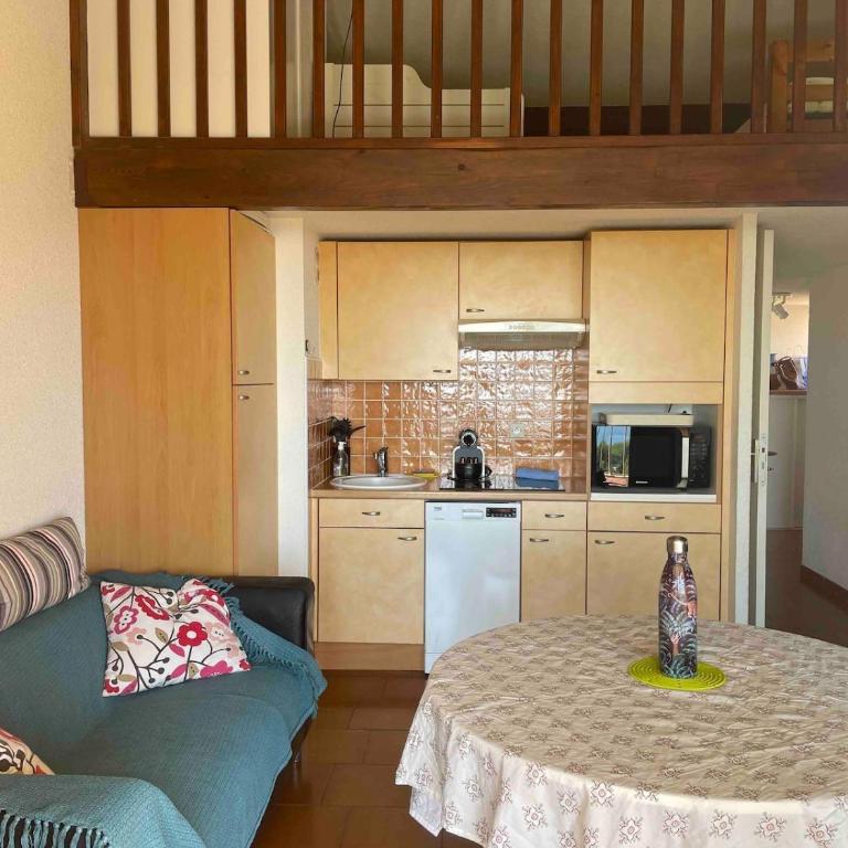 Bandol Apartment T2 Sea View Exceptional - Appartement 2 Chambres - 96