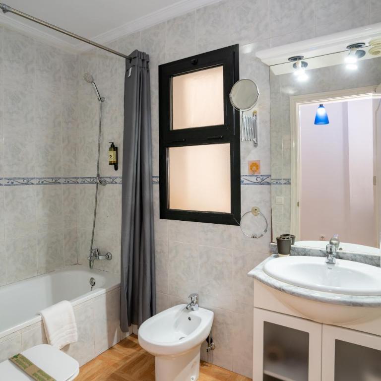 City Center Apartment - Apartamento de 1 dormitorio con vistas a la ciudad - 11