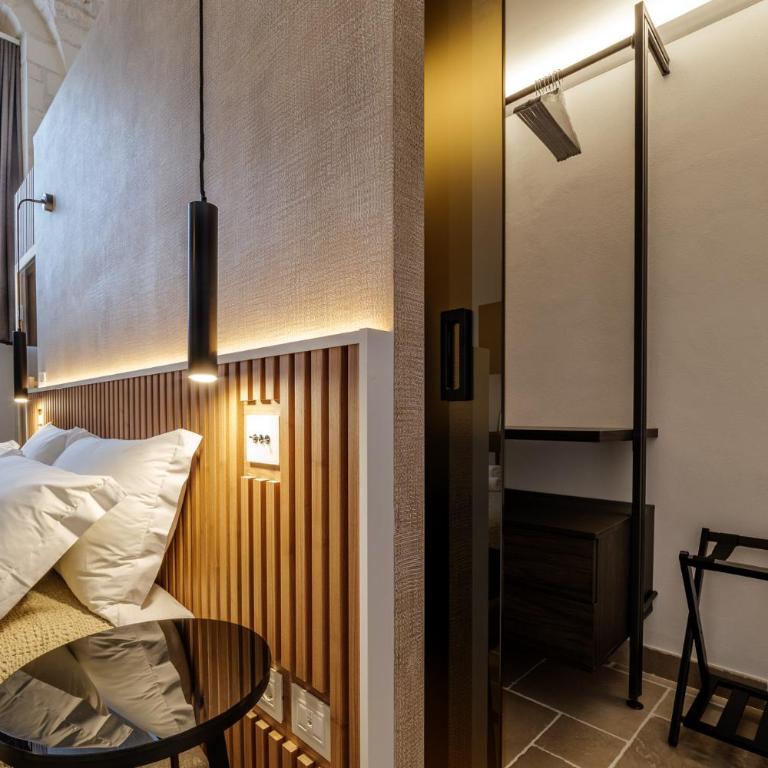 Buone Maniere Exclusive Rooms - Ampia Camera Matrimoniale - 13