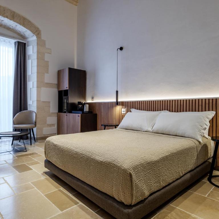 Buone Maniere Exclusive Rooms - Camera Queen con Vasca Idromassaggio - 14