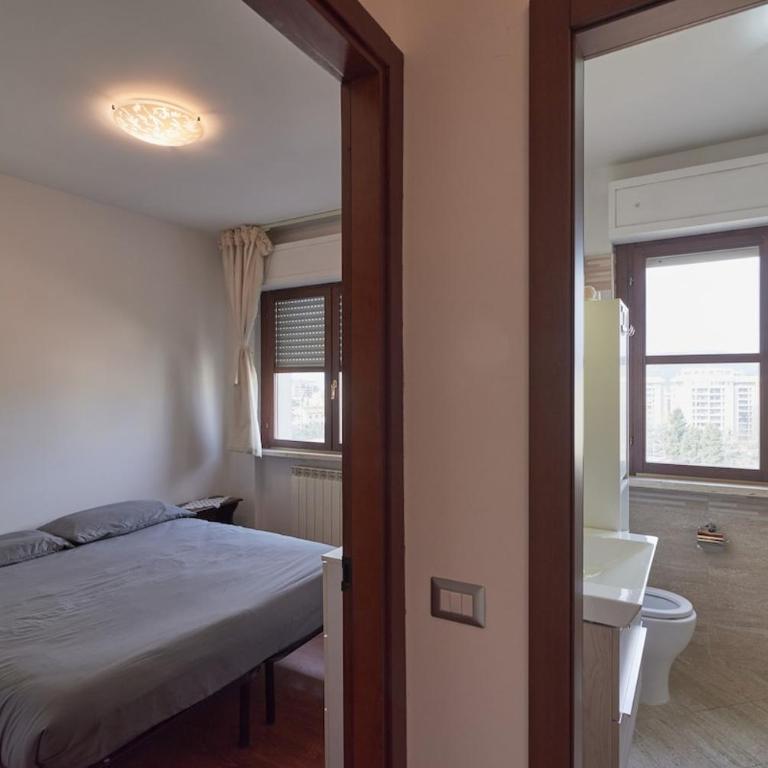 AM Stays 16 - Large Apartment steps from the Main Station - Appartamento con 2 Camere da Letto - 16