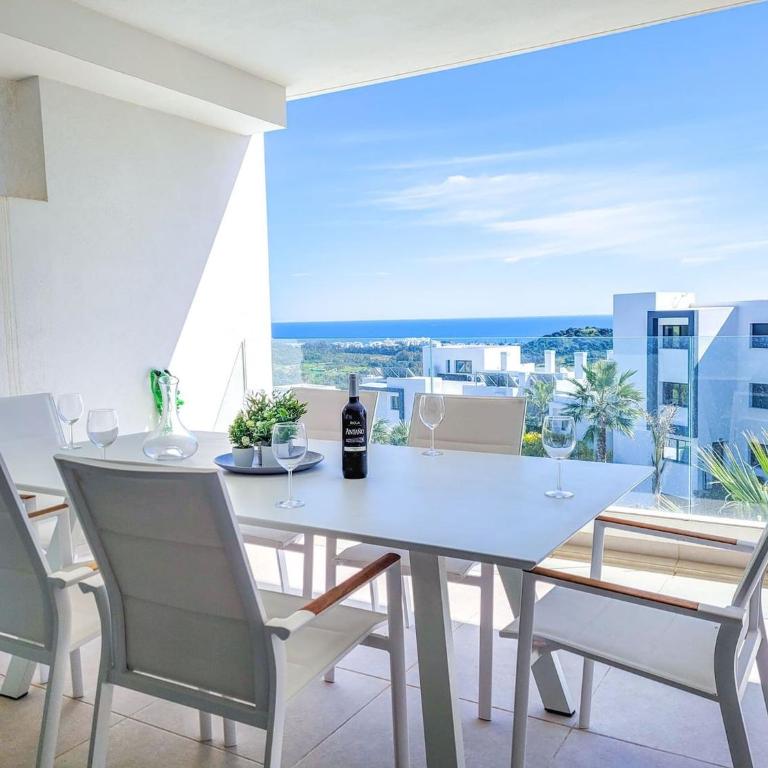 Two bedroom apartment in Mirador Del Golf Estepona - Two-Bedroom Apartment with Terrace - 5